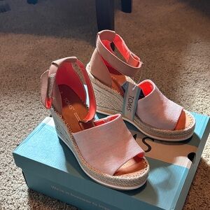 TOMS Women's Coral Wedge Sandals